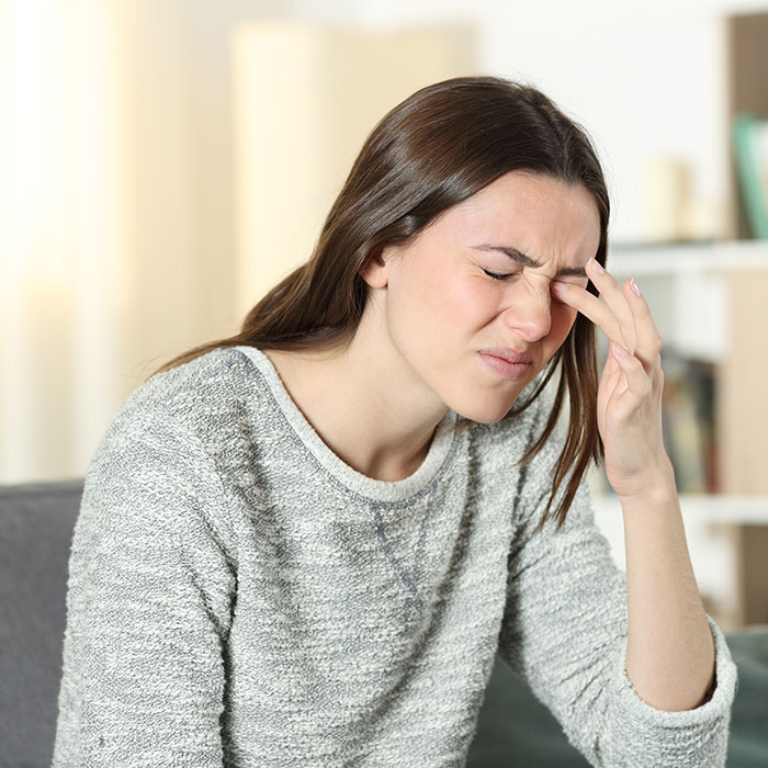 symptoms-of-dry-eye